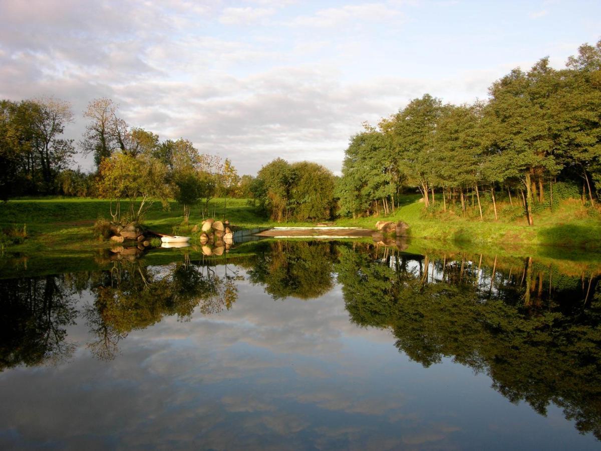 Logis De L'Aubonniere Hotel Chaille-sous-les-Ormeaux ภายนอก รูปภาพ