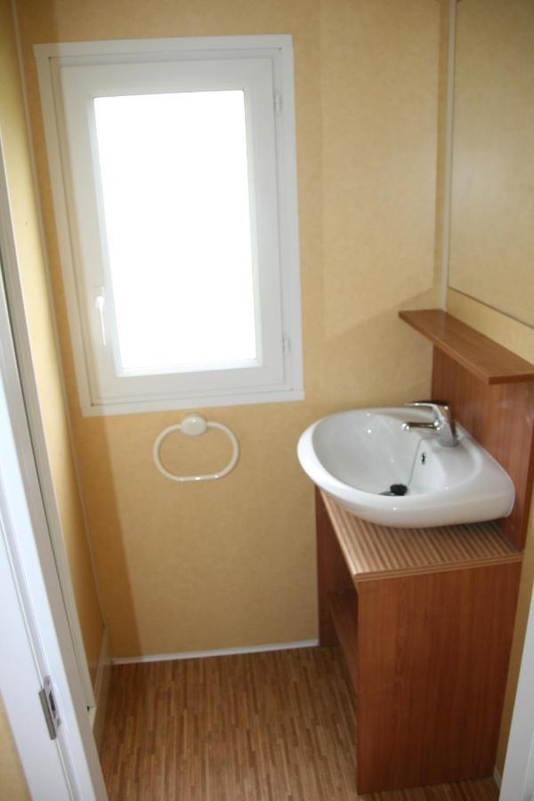 Logis De L'Aubonniere Hotel Chaille-sous-les-Ormeaux ภายนอก รูปภาพ